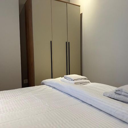 Muras Hostel Bishkek Ngoại thất bức ảnh
