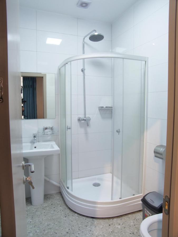 Muras Hostel Bishkek Ngoại thất bức ảnh